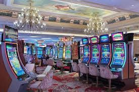jeetwn app Myanmar Sports Betting နှင့် Live Casino mobile မှ ကစားနေသောပုံ